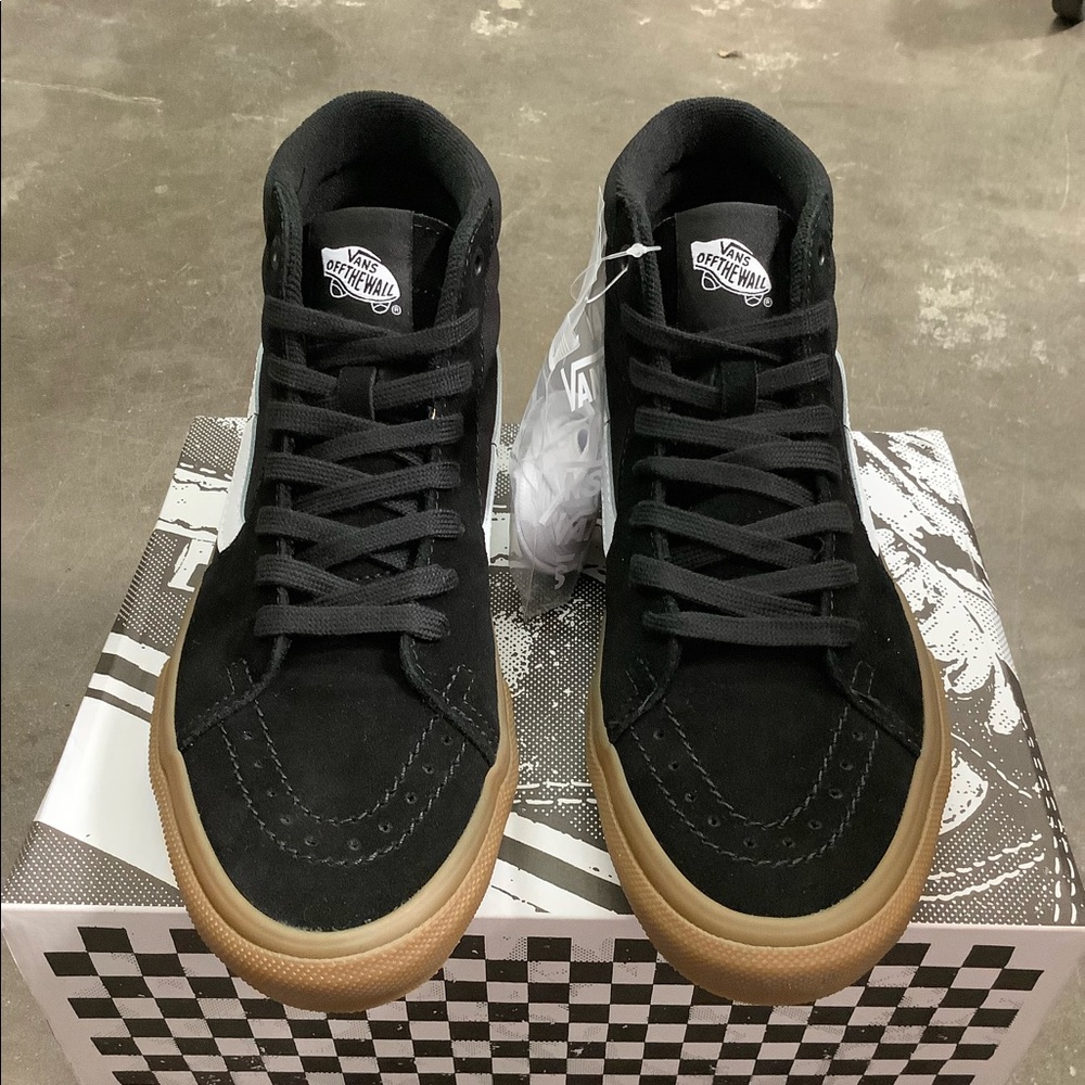 Skate Sk8-Hi
Black/Gum